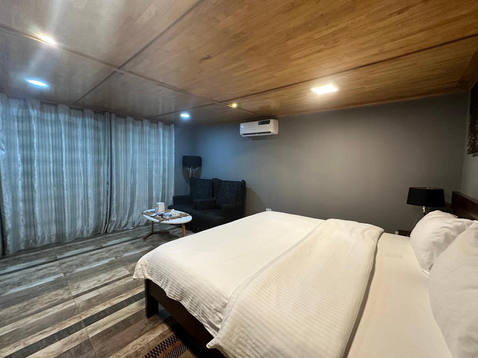 Tropicana Beach & Resort Elwa Esterno foto