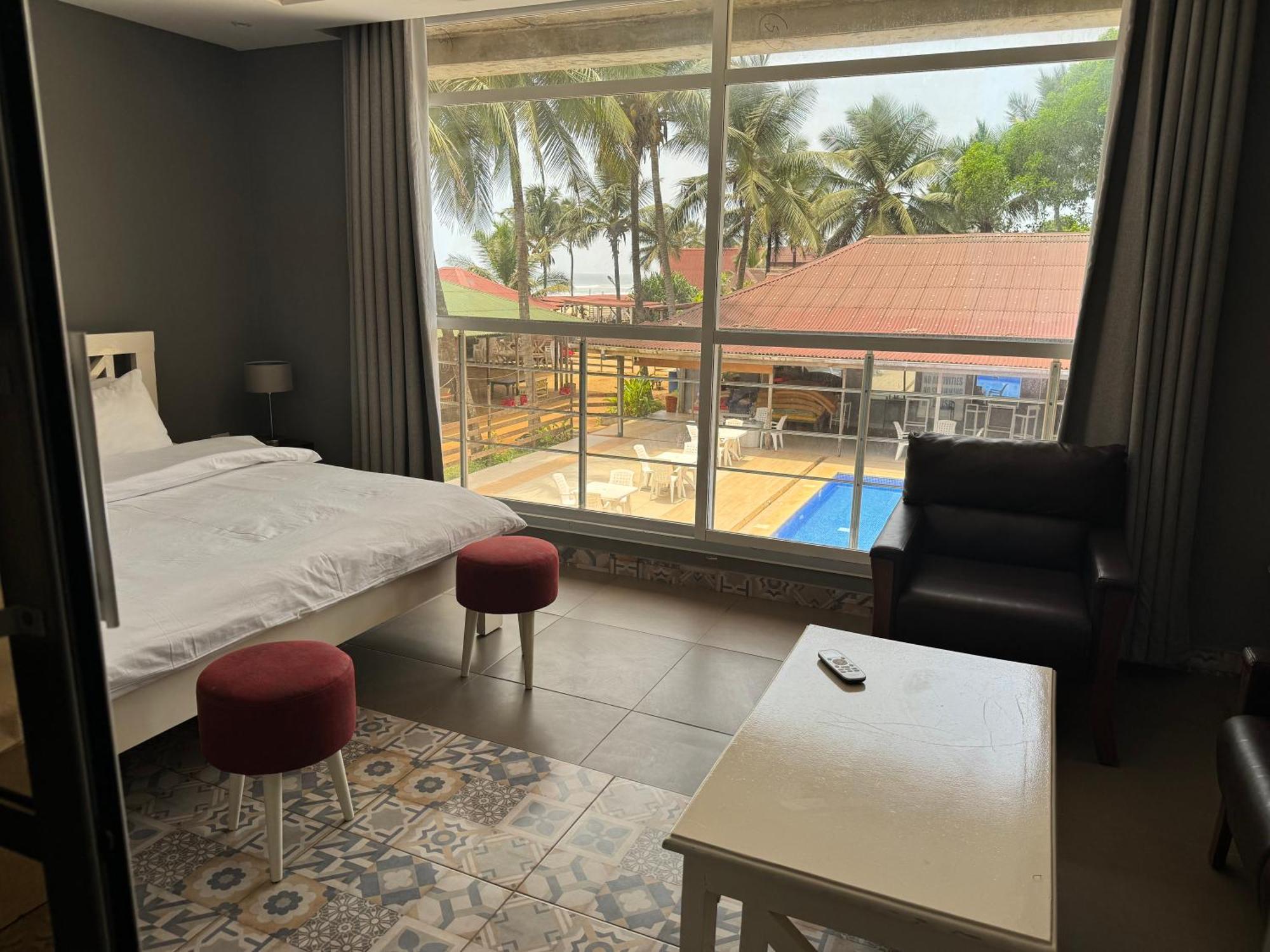 Tropicana Beach & Resort Elwa Esterno foto